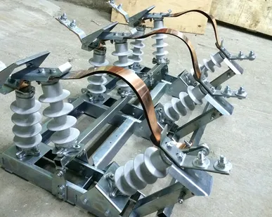 фото Разъединители РЛК-10кВ 400, 630А по выгодным ценам