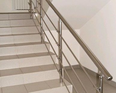 фото Перила из нержавеющей стали