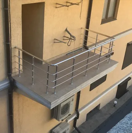 Фото №0 Алюминиевые ограждения балконов