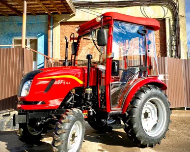 фото Минитрактор  Dongfeng (Донг Фенг) DF-244G2 с реверс