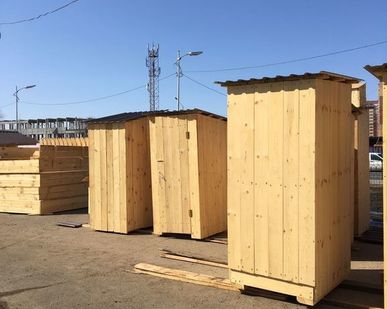 фото Туалет деревянный
