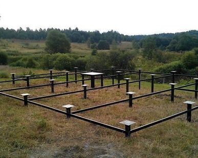 фото Фундамент на винтовых сваях