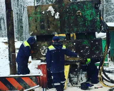 фото Аренда Вибропогружателя ICE 44-30, шпунтовыдергиватель