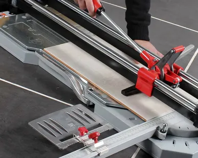 фото Аренда ручного плиткореза