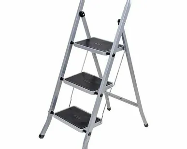 фото Складная стремянка с широкими прорезиненными ступенями Variant СК313 / 3 ступени, 69 см