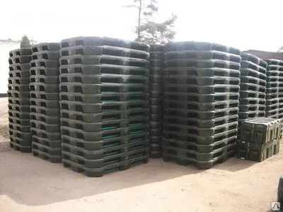 Фото №0 Полимерный поддон многооборотный перфорированный на 3-х лыжах