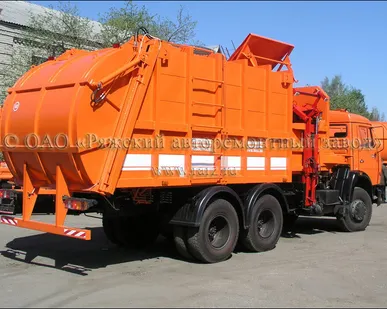 фото Мусоровозы с задней загрузкой МКЗ-4709-01 на шасси КАМАЗ-65115-3082-19
в