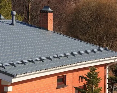 фото Снегозадержатель для фальцевой кровли Grand Line RR 32 3м