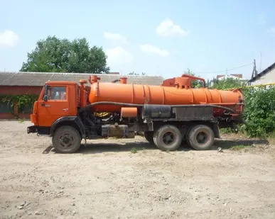 фото Аренда Вакуумного автомобиля глубина ямы 4,5 м