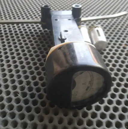 Фото №2 Нагрузочная вилка 3 В. СССР.