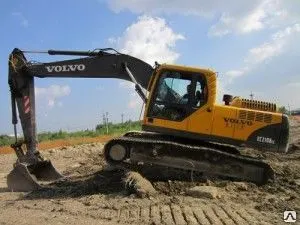 фото Аренда гусеничного экскаватора VOLVO EC 210 BLC
