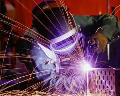 фото Выполнение сварочных работ