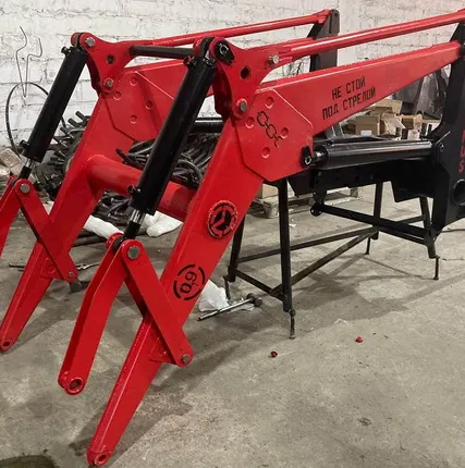 Фото №5 Погрузчик фронтальный КУН ПКУ-0,9М Магнус на трактор МТЗ-80,82 (и их модификаций) без рабочих органов