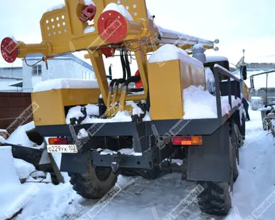 фото Буровая установка УРБ-2а2 на шасси УРАЛ-375