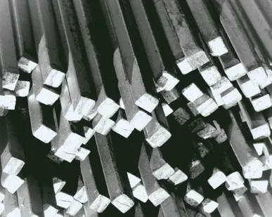 фото Квадрат калиброванный 7х7 мм ст 09г2с ГОСТ 8559