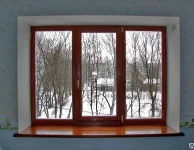 фото Окно из евробруса с подоконником и откосами