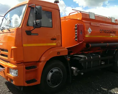 фото Автотопливозаправщик АТЗ-9 (V=9 куб.м.) на шасси КамАЗ-43253