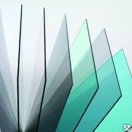 фото Монолитный поликарбонат 8мм прозрачный (Россия) Размер: 2.05х3.05м