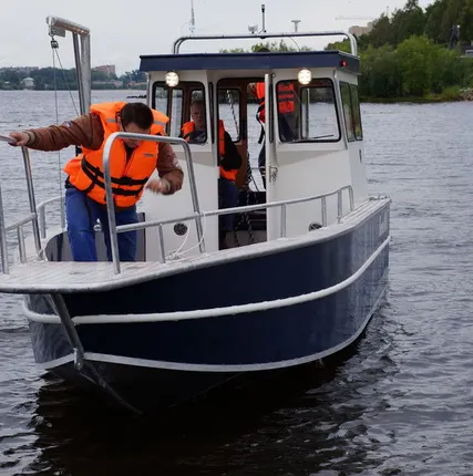 Фото №0 Катер БАРЕНЦ 800C