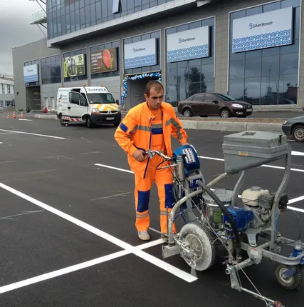 Фото №0 Нанесение дорожной разметки