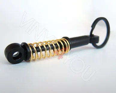 фото Брелок стойка черная/золотая