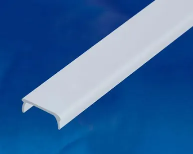 фото Экран для профиля UFE-R02 FROZEN 200 POLYBAG Матовый рассеиватель для алюминиевого профиля, пластик. Длина 200 см. ТМ Uniel.