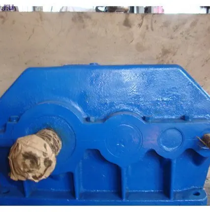 Фото №0 Редуктор ц3у 200