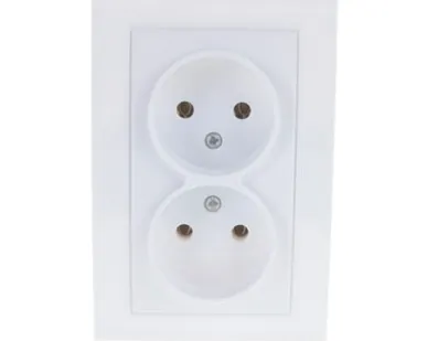 фото UNIVersal Розетка 2-м СП Бриллиант 16А IP20 б/з бел. 7947519 UNIVersal