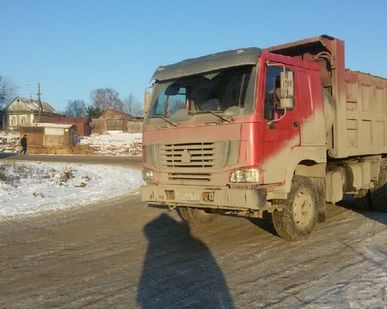фото Аренда самосвала Хово, 25 тонн.