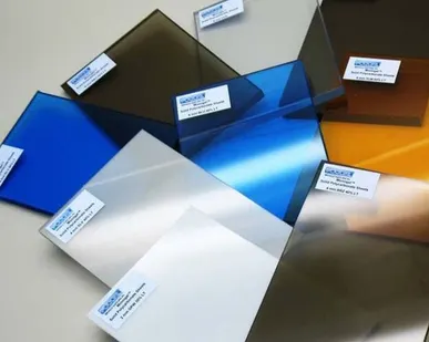 фото Polygal Монолитный поликарбонат MONOGAL цветной