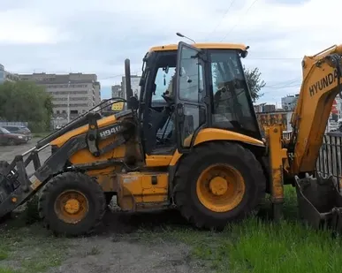 фото Экскаватор-погрузчик Hyundai H940S