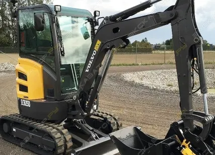 Фото №0 Аренда мини-экскаватора Volvo EC 25, Санкт-Петербург