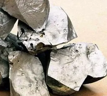 фото Феросплав, сплав железа и силиция молибдена ниобия церия бария циркония