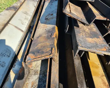 фото Швеллер б/у 30 от 4 до 8 м.