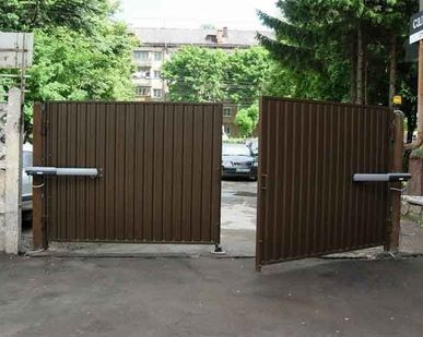 фото Распашные ворота