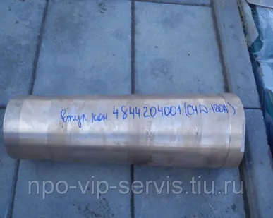 фото Втулка цилиндрическая нижняя 305-1-0-3 БрО8С12