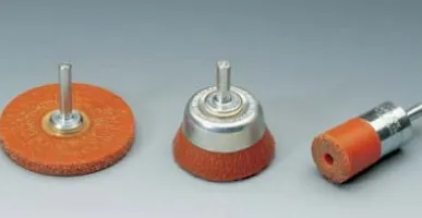 фото Концувые щетки ЕСО повышенной безопасности залитые в пластик