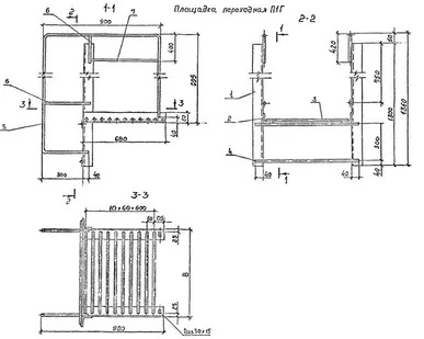фото Переход с наружных лестниц на крышу здания
