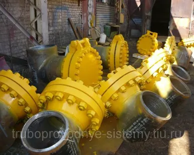 фото Люк-Лаз Ду 700 мм с решеткой ТУ 3683-585-05754941-07