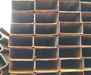 фото Профильная труба 80x60