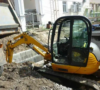 Фото №0 Аренда миниэкскаватора