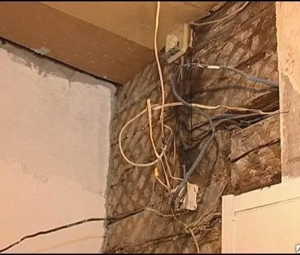 Фото №0 Демонтаж проводки