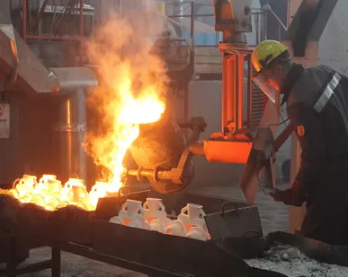 фото Литье деталей