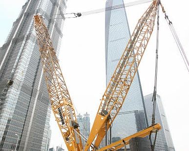 фото Аренда гусеничного крана 130 тонн, гусеничный кран 130 тонн, стрела 80 метров