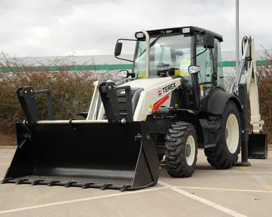 фото Экскаватор-погрузчик TEREX