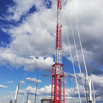 Фото №0 Мачта связи МСК450-45 высотой до 45 метров.
