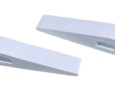 фото Клин Decor для кафельной плитки большой 32*8*9 мм 50 шт 338-0037