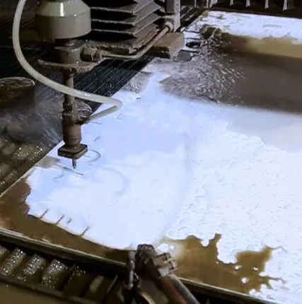 Фото №0 Гидроабразивная резка зеркал