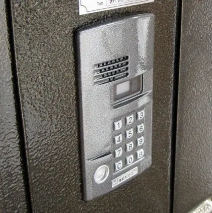 Фото №0 Монтаж: Домофон в многоквартирный дом