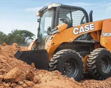 фото Аренда мини погрузчика Case SR200